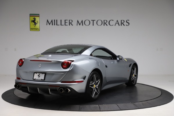 Used 2016 Ferrari California T for sale Sold at Maserati of Greenwich in Greenwich CT 06830 19