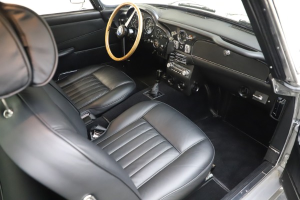 Used 1964 Aston Martin DB5 for sale Sold at Maserati of Greenwich in Greenwich CT 06830 24