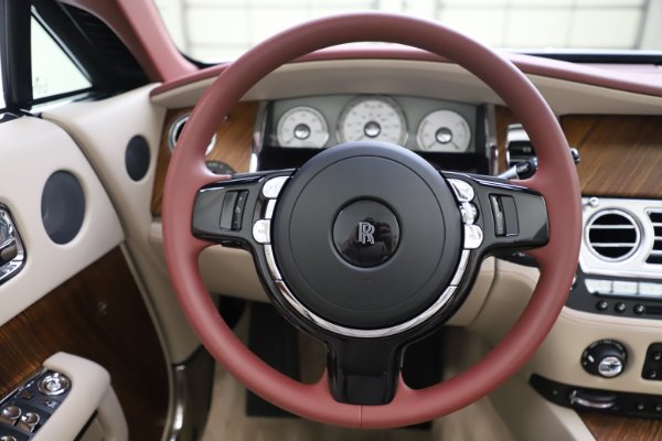 Used 2016 Rolls-Royce Dawn for sale $239,900 at Maserati of Greenwich in Greenwich CT 06830 25