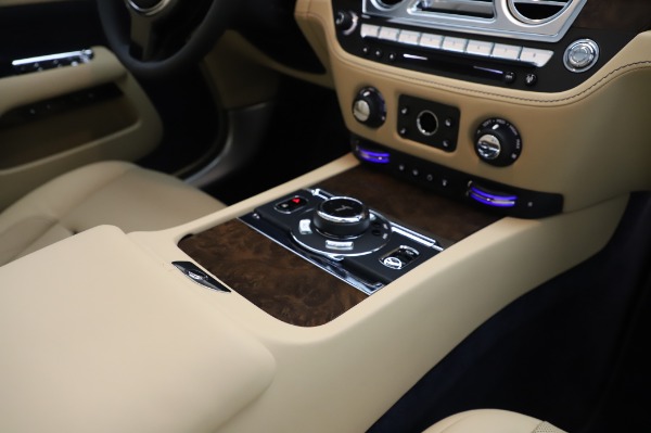 New 2020 Rolls-Royce Dawn for sale $382,100 at Maserati of Greenwich in Greenwich CT 06830 28