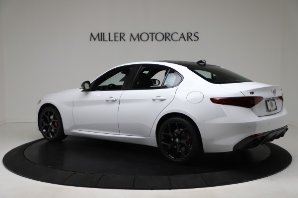 New 2020 Alfa Romeo Giulia Sport Q4 for sale Sold at Maserati of Greenwich in Greenwich CT 06830 4