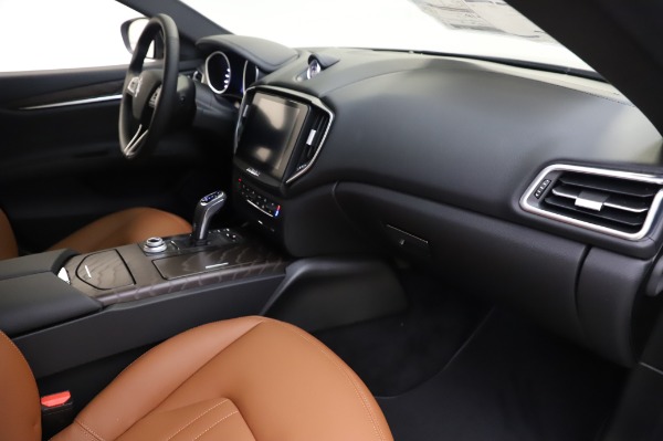 New 2020 Maserati Ghibli S Q4 for sale Sold at Maserati of Greenwich in Greenwich CT 06830 22