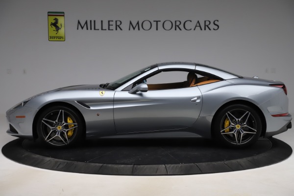 Used 2017 Ferrari California T for sale Sold at Maserati of Greenwich in Greenwich CT 06830 15