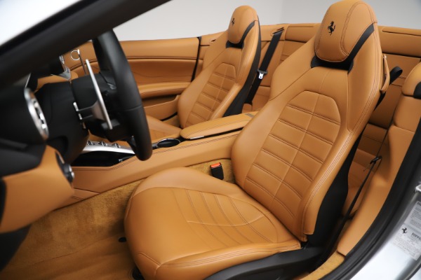 Used 2017 Ferrari California T for sale Sold at Maserati of Greenwich in Greenwich CT 06830 19