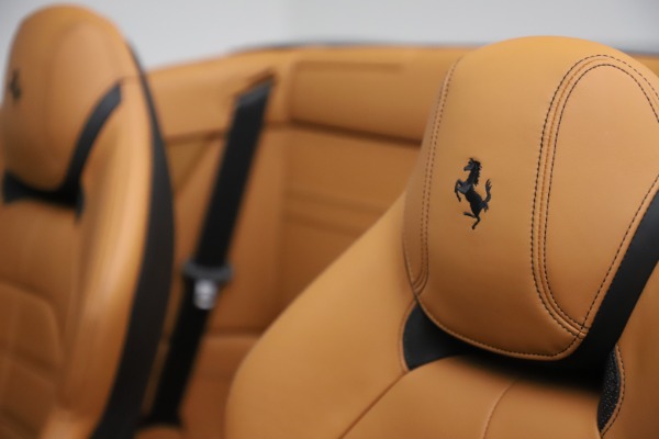 Used 2017 Ferrari California T for sale Sold at Maserati of Greenwich in Greenwich CT 06830 20