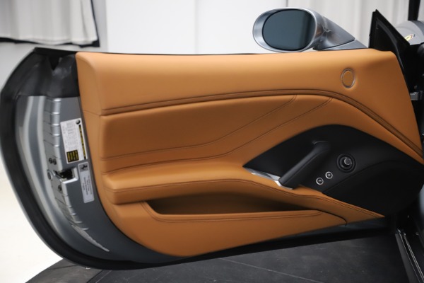 Used 2017 Ferrari California T for sale Sold at Maserati of Greenwich in Greenwich CT 06830 22