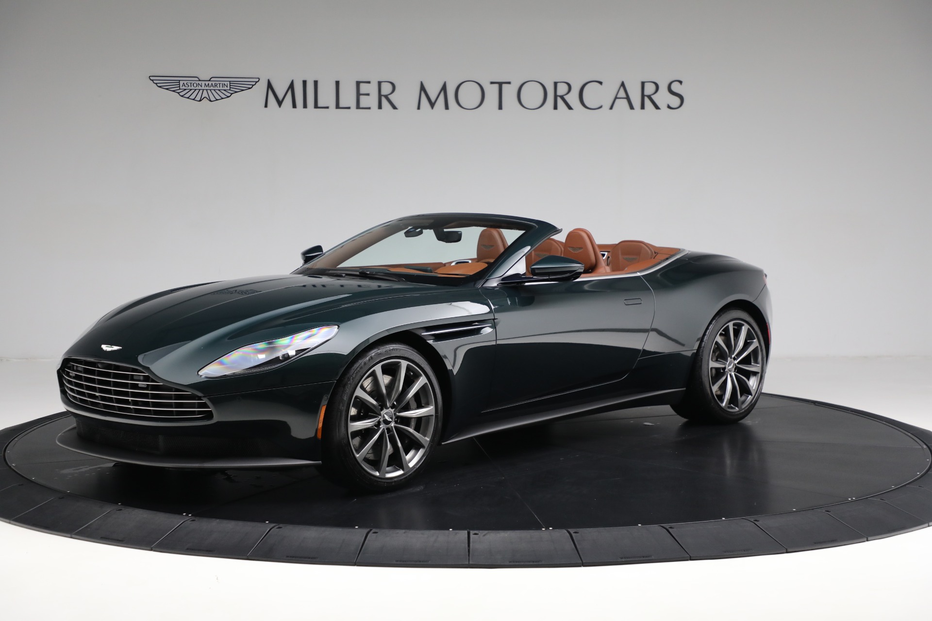 Used 2020 Aston Martin DB11 Volante Convertible for sale $129,900 at Maserati of Greenwich in Greenwich CT 06830 1