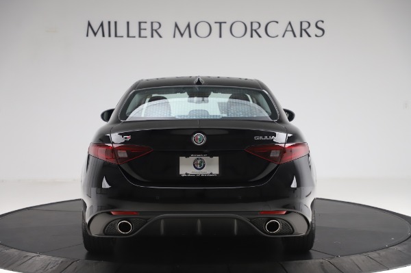 New 2020 Alfa Romeo Giulia Sport Q4 for sale Sold at Maserati of Greenwich in Greenwich CT 06830 6