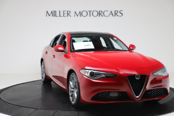 New 2020 Alfa Romeo Giulia Q4 for sale $46,395 at Maserati of Greenwich in Greenwich CT 06830 11