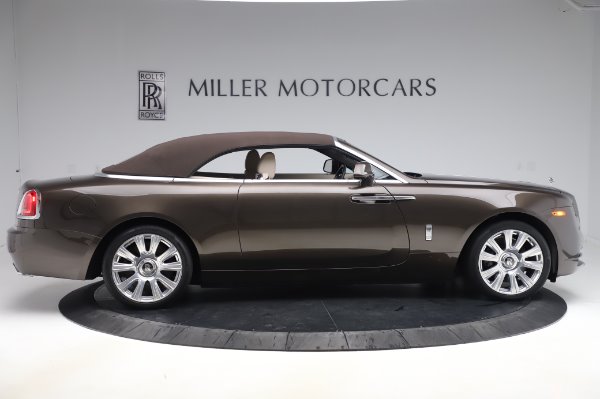 Used 2017 Rolls-Royce Dawn for sale Sold at Maserati of Greenwich in Greenwich CT 06830 18