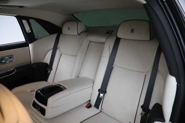 Used 2015 Rolls-Royce Ghost Base for sale Sold at Maserati of Greenwich in Greenwich CT 06830 14