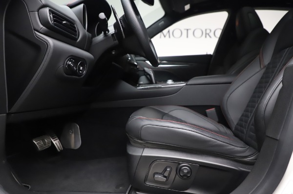 Used 2019 Maserati Levante Trofeo for sale $45,900 at Maserati of Greenwich in Greenwich CT 06830 13