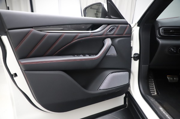 Used 2019 Maserati Levante Trofeo for sale $45,900 at Maserati of Greenwich in Greenwich CT 06830 16