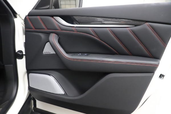 Used 2019 Maserati Levante Trofeo for sale $45,900 at Maserati of Greenwich in Greenwich CT 06830 24