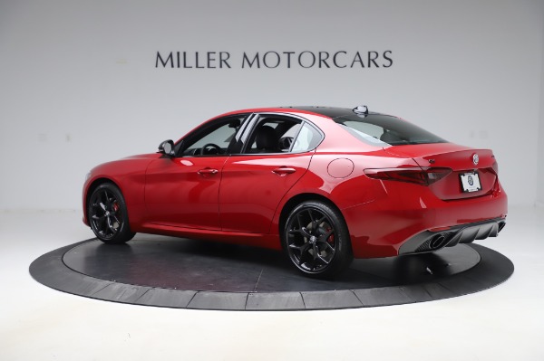 New 2020 Alfa Romeo Giulia Sport Q4 for sale Sold at Maserati of Greenwich in Greenwich CT 06830 4