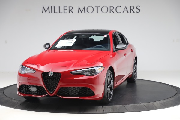 New 2020 Alfa Romeo Giulia Sport Q4 for sale Sold at Maserati of Greenwich in Greenwich CT 06830 1