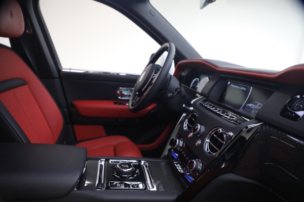 Used 2020 Rolls-Royce Cullinan Black Badge for sale $299,900 at Maserati of Greenwich in Greenwich CT 06830 22