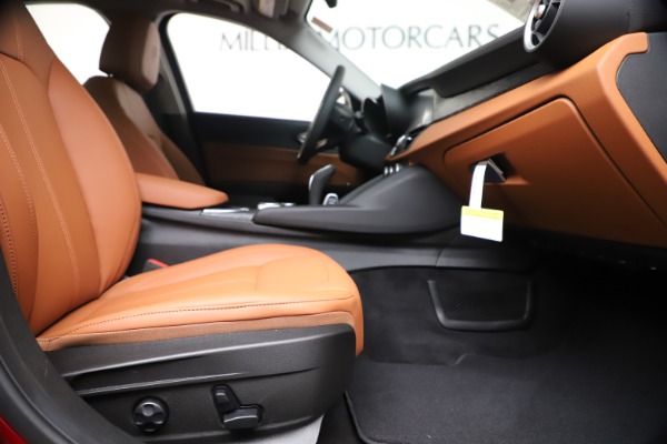New 2020 Alfa Romeo Giulia Q4 for sale $44,845 at Maserati of Greenwich in Greenwich CT 06830 23
