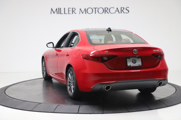 New 2020 Alfa Romeo Giulia Q4 for sale $44,845 at Maserati of Greenwich in Greenwich CT 06830 5
