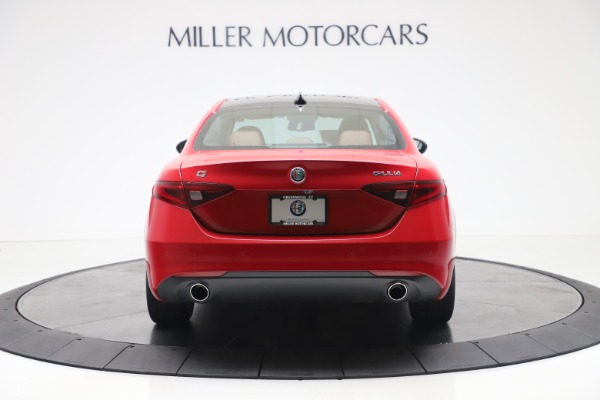 New 2020 Alfa Romeo Giulia Q4 for sale $44,845 at Maserati of Greenwich in Greenwich CT 06830 6