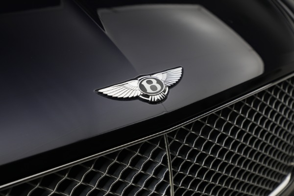 Used 2021 Bentley Bentayga V8 for sale Sold at Maserati of Greenwich in Greenwich CT 06830 14