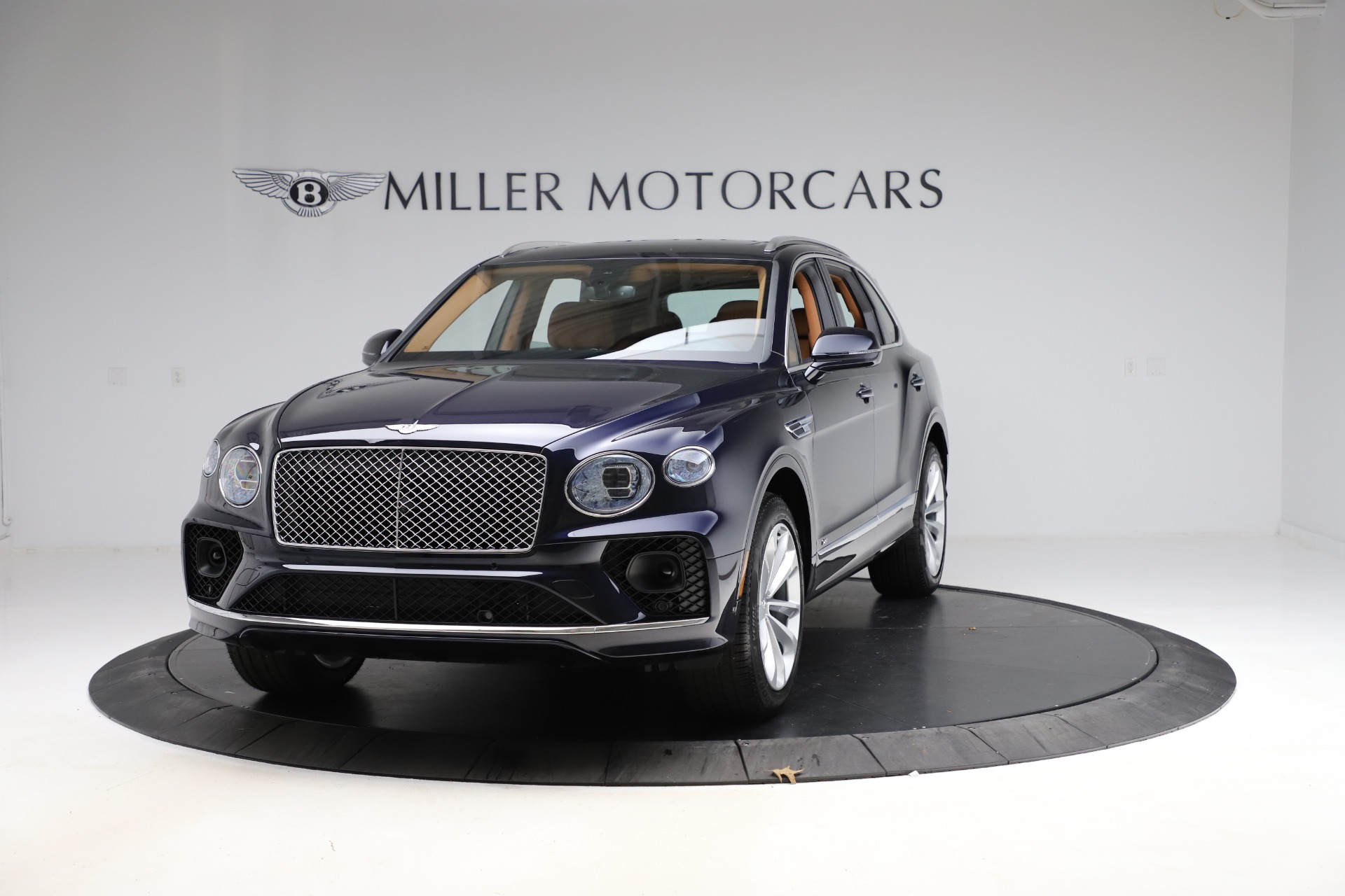 New 2021 Bentley Bentayga V8 for sale Sold at Maserati of Greenwich in Greenwich CT 06830 1