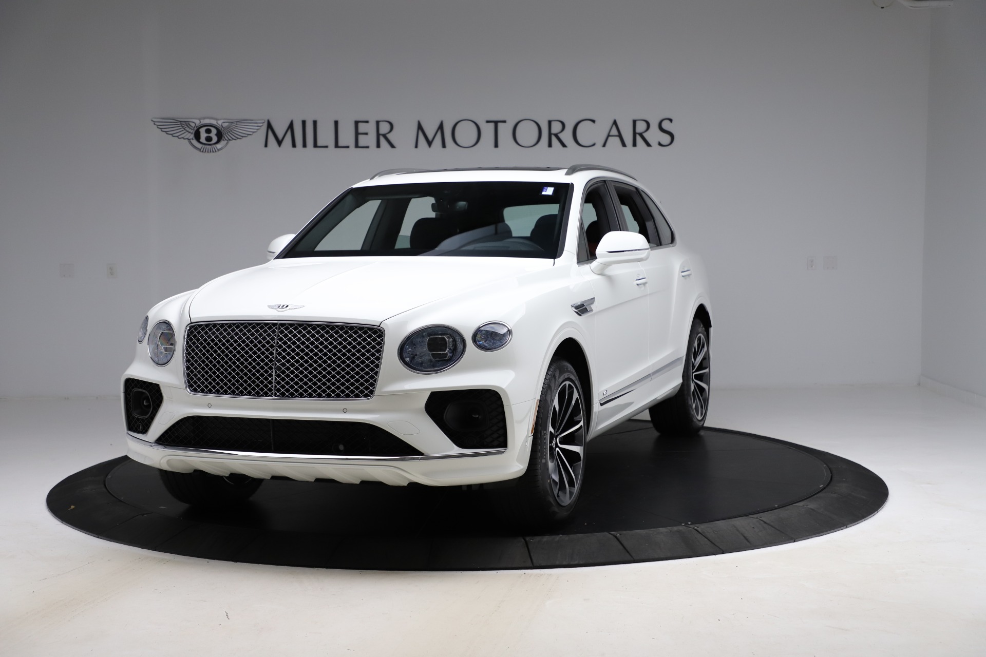 New 2021 Bentley Bentayga V8 for sale Sold at Maserati of Greenwich in Greenwich CT 06830 1