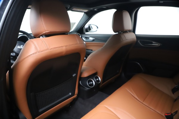 New 2020 Alfa Romeo Giulia Ti Sport Q4 for sale Sold at Maserati of Greenwich in Greenwich CT 06830 20