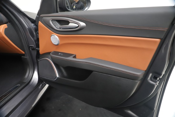 New 2020 Alfa Romeo Giulia Ti Sport Q4 for sale Sold at Maserati of Greenwich in Greenwich CT 06830 25