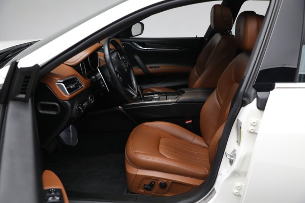 Used 2020 Maserati Ghibli S Q4 for sale Sold at Maserati of Greenwich in Greenwich CT 06830 25