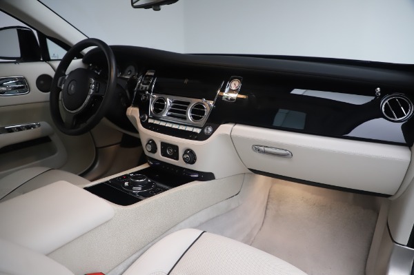 Used 2014 Rolls-Royce Wraith for sale Sold at Maserati of Greenwich in Greenwich CT 06830 21