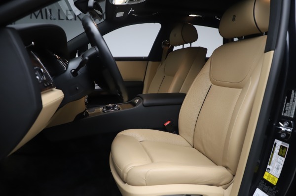 Used 2016 Rolls-Royce Ghost for sale $175,900 at Maserati of Greenwich in Greenwich CT 06830 15