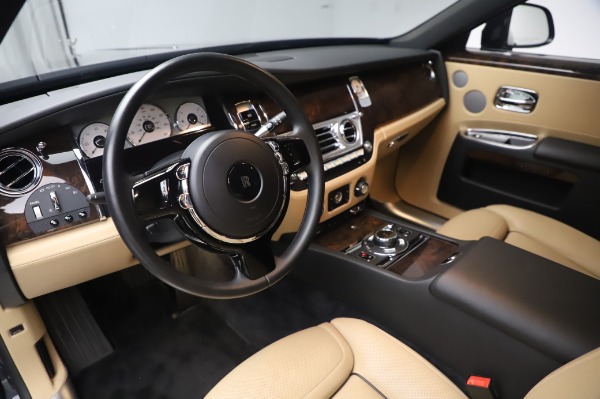Used 2016 Rolls-Royce Ghost for sale $175,900 at Maserati of Greenwich in Greenwich CT 06830 18