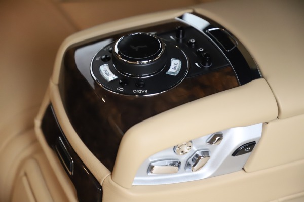 Used 2016 Rolls-Royce Ghost for sale $175,900 at Maserati of Greenwich in Greenwich CT 06830 23