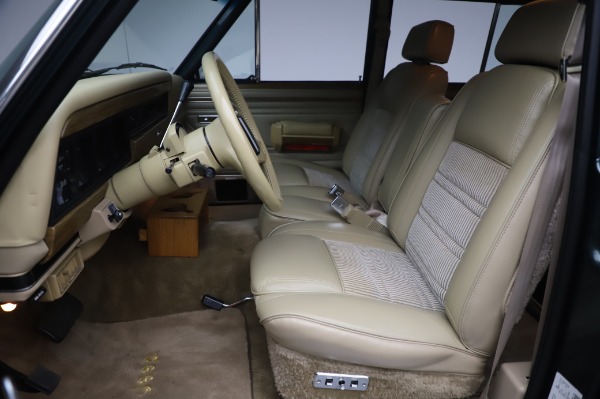 Used 1991 Jeep Grand Wagoneer for sale Sold at Maserati of Greenwich in Greenwich CT 06830 13