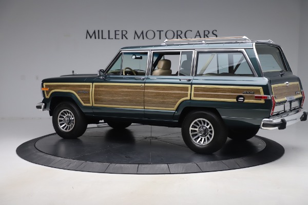 Used 1991 Jeep Grand Wagoneer for sale Sold at Maserati of Greenwich in Greenwich CT 06830 4