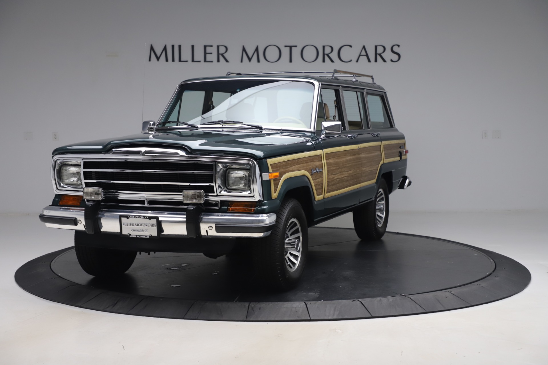 Used 1991 Jeep Grand Wagoneer for sale Sold at Maserati of Greenwich in Greenwich CT 06830 1
