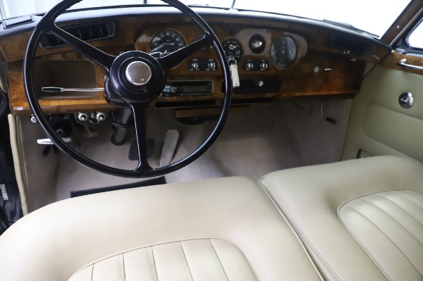 Used 1965 Rolls-Royce Silver Cloud III for sale Sold at Maserati of Greenwich in Greenwich CT 06830 21