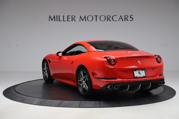 Used 2017 Ferrari California T for sale Sold at Maserati of Greenwich in Greenwich CT 06830 15