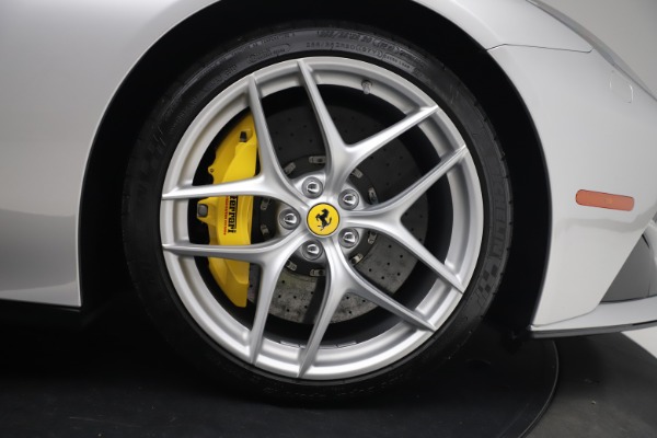 Used 2015 Ferrari F12 Berlinetta for sale $235,900 at Maserati of Greenwich in Greenwich CT 06830 25