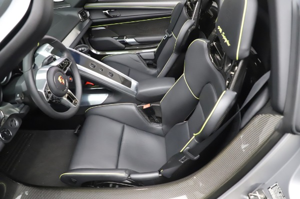 Used 2015 Porsche 918 Spyder for sale Sold at Maserati of Greenwich in Greenwich CT 06830 23