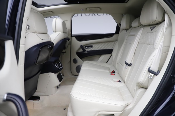 Used 2017 Bentley Bentayga W12 for sale $133,900 at Maserati of Greenwich in Greenwich CT 06830 22