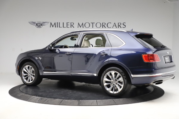 Used 2017 Bentley Bentayga W12 for sale $133,900 at Maserati of Greenwich in Greenwich CT 06830 4