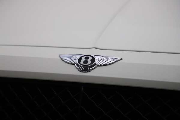 Used 2018 Bentley Bentayga Black Edition for sale Sold at Maserati of Greenwich in Greenwich CT 06830 14