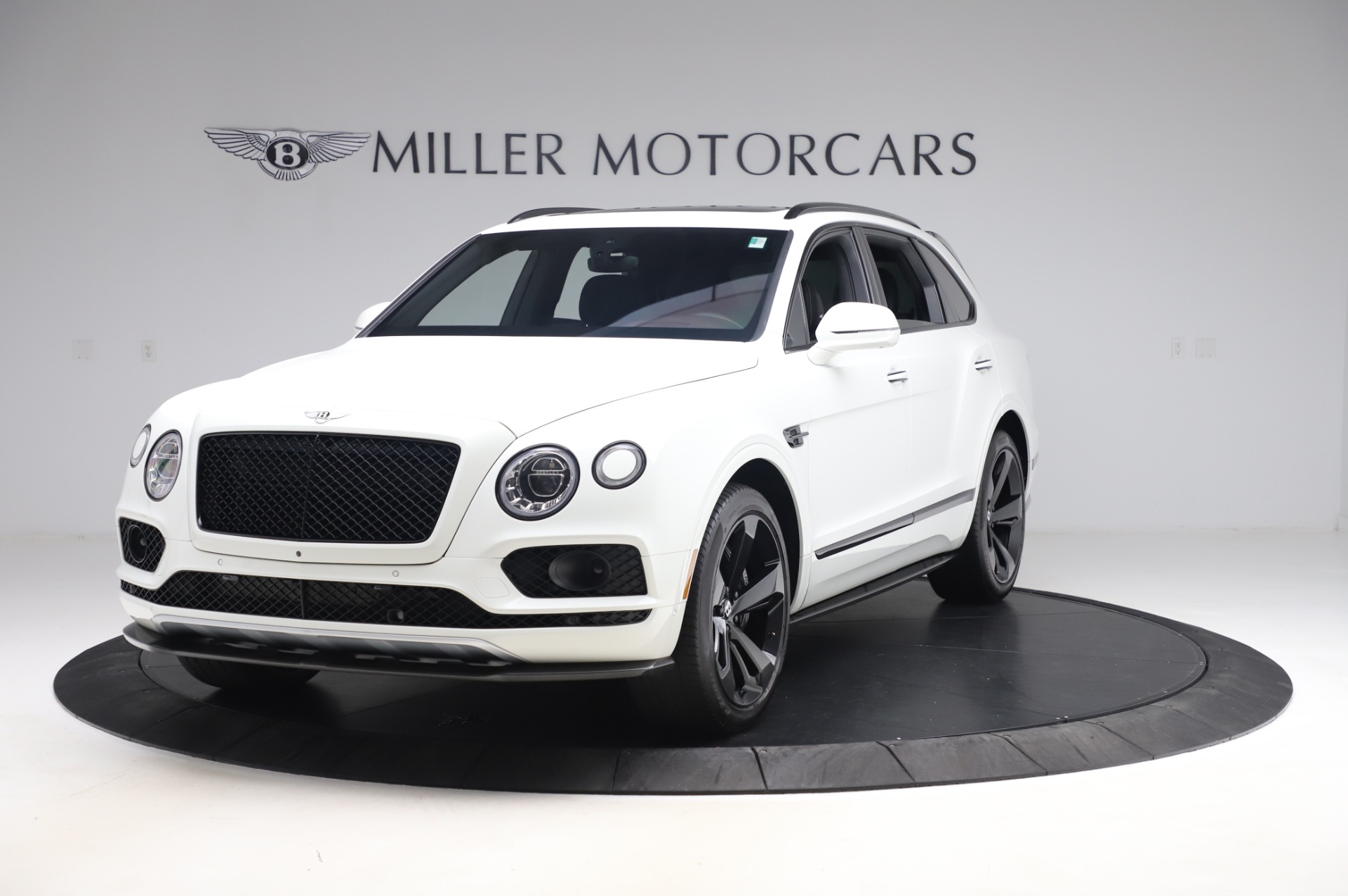 Used 2018 Bentley Bentayga Black Edition for sale $149,900 at Maserati of Greenwich in Greenwich CT 06830 1