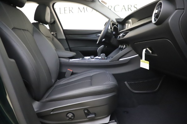 New 2020 Alfa Romeo Stelvio Sport Q4 for sale Sold at Maserati of Greenwich in Greenwich CT 06830 24