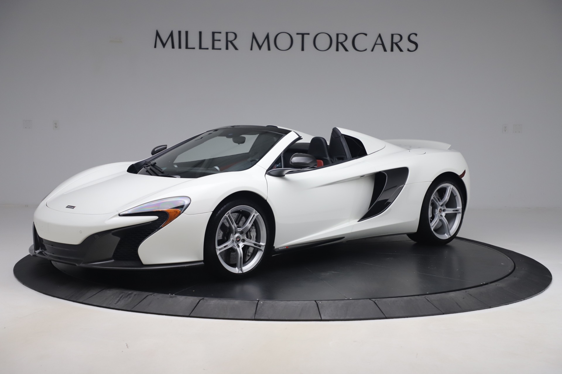 Used 2016 McLaren 650S Spider for sale $152,900 at Maserati of Greenwich in Greenwich CT 06830 1
