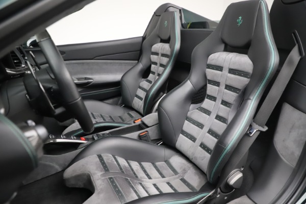 Used 2019 Ferrari 488 Spider Base for sale $329,900 at Maserati of Greenwich in Greenwich CT 06830 21