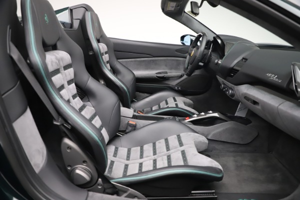 Used 2019 Ferrari 488 Spider Base for sale $329,900 at Maserati of Greenwich in Greenwich CT 06830 24