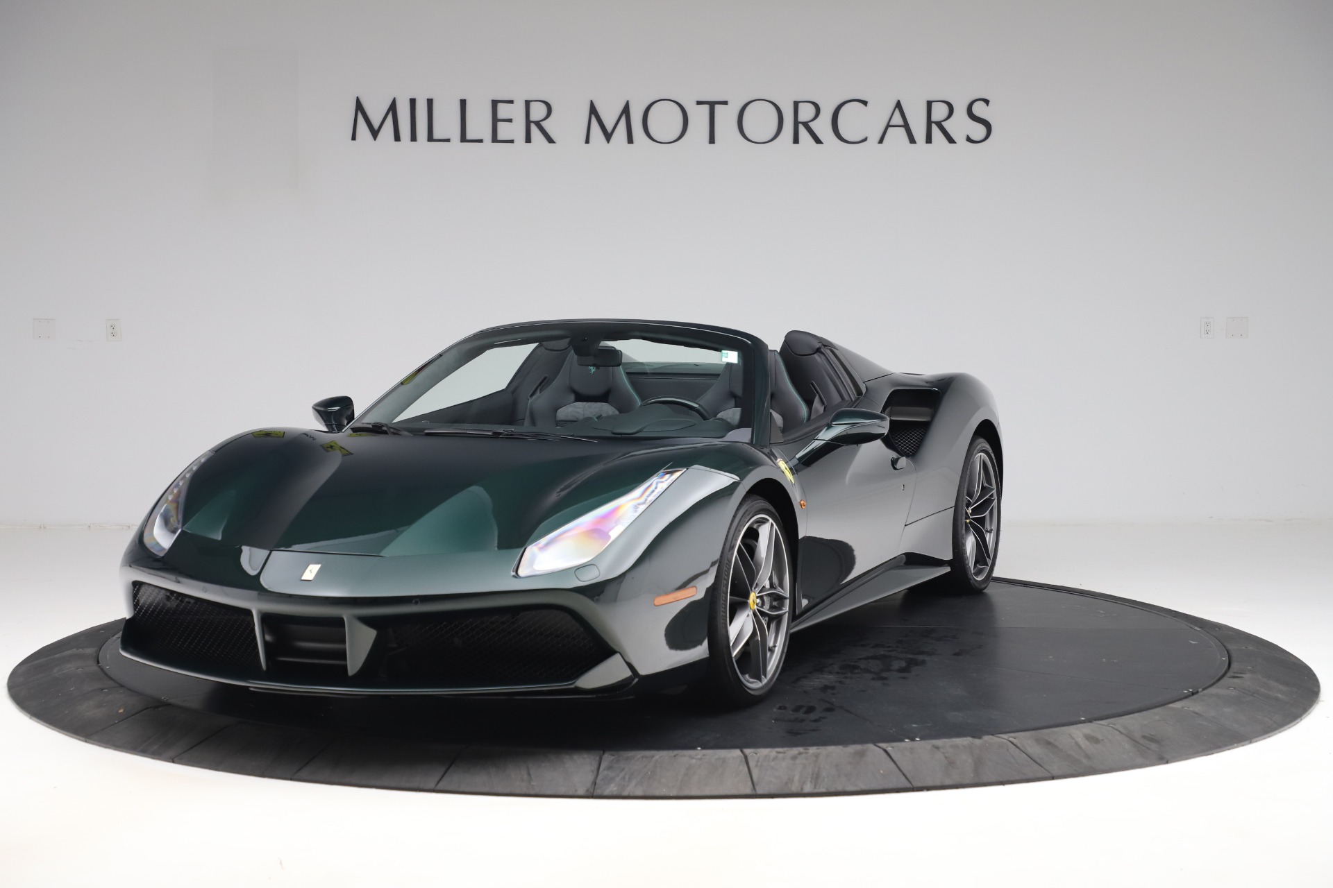 Used 2019 Ferrari 488 Spider Base for sale $329,900 at Maserati of Greenwich in Greenwich CT 06830 1